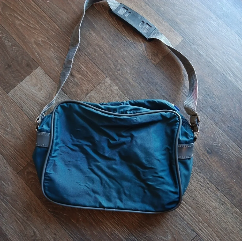 Vintage AMERICAN TOURISTER Travel Bag Luggage 15
